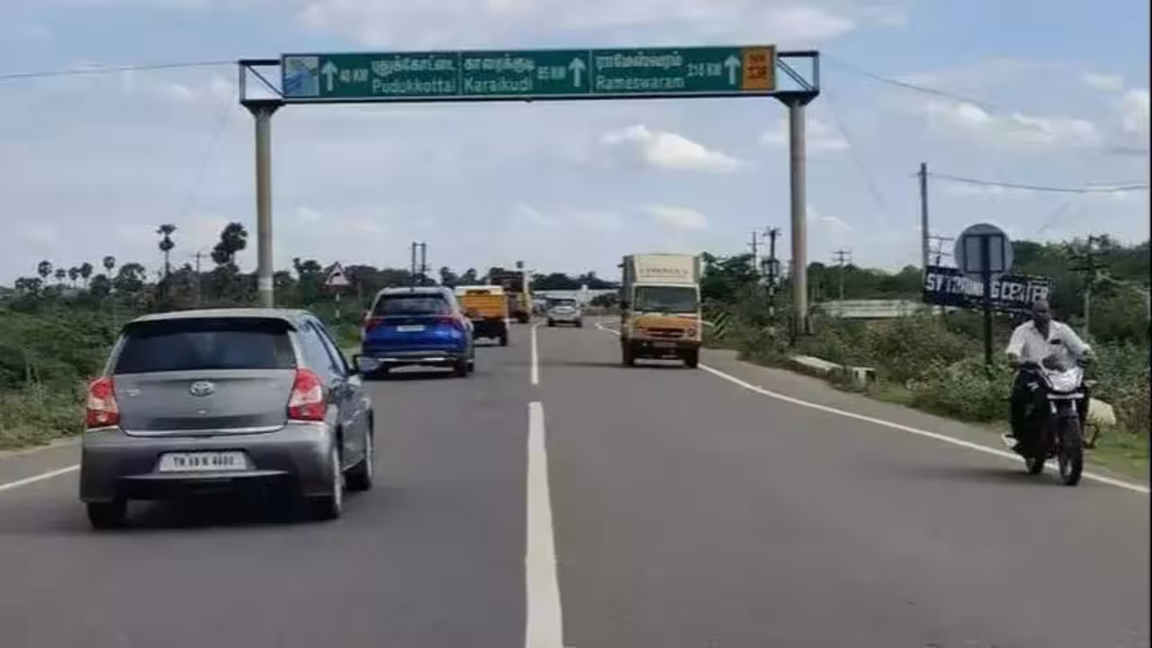 Home Traffic Accident Causes Concern on Major Road in Pudukkottai