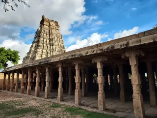 shri bragathambal temple araikasuamman